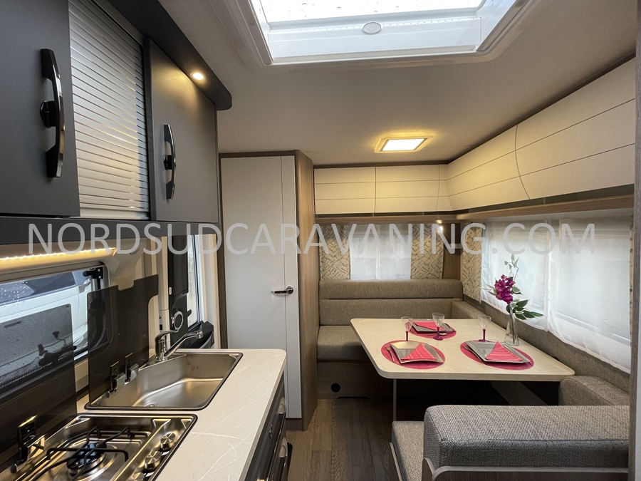 HOBBY ONTOUR 390 SF – Image 17