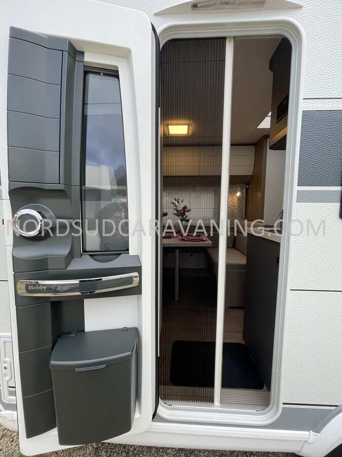 HOBBY ONTOUR 390 SF – Image 21