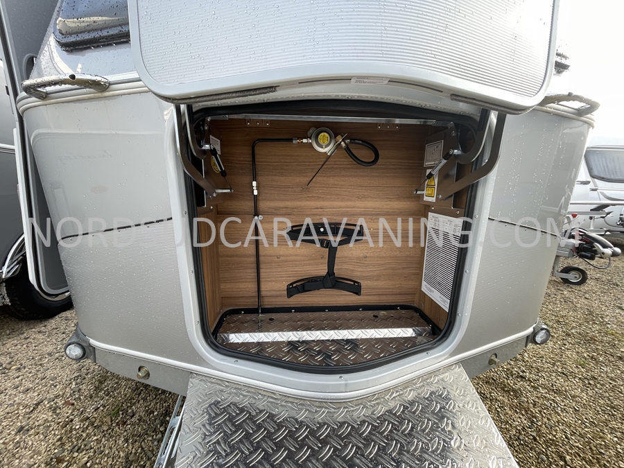 PROMO ERIBA TOURING 430 LEGEND – Image 26