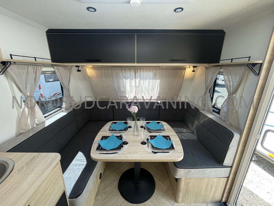 CARAVELAIR 455 SPORT LINE – Image 2