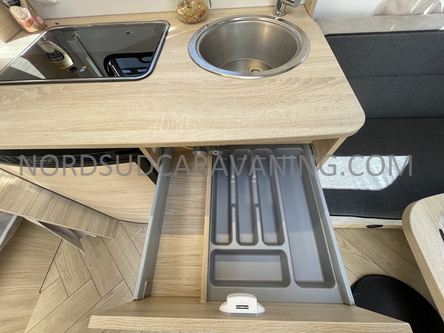 CARAVELAIR 455 SPORT LINE – Image 8