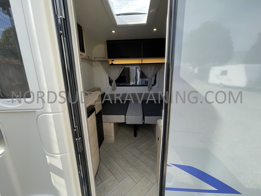 CARAVELAIR 410 SPORT LINE – Image 19