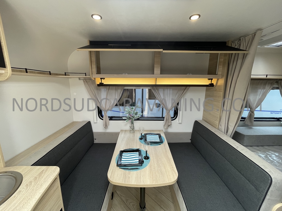 CARAVELAIR 410 SPORT LINE – Image 3