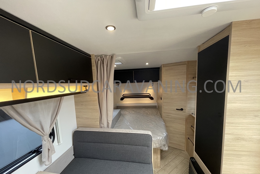 CARAVELAIR 410 SPORT LINE – Image 18