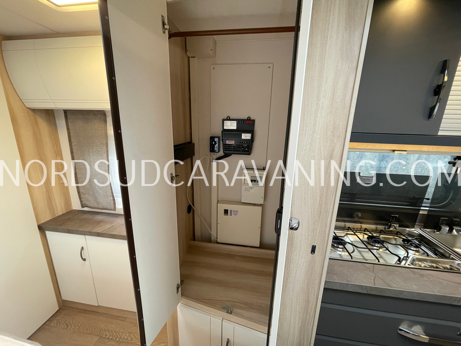 HOBBY DE LUXE 495 WFB – Image 15