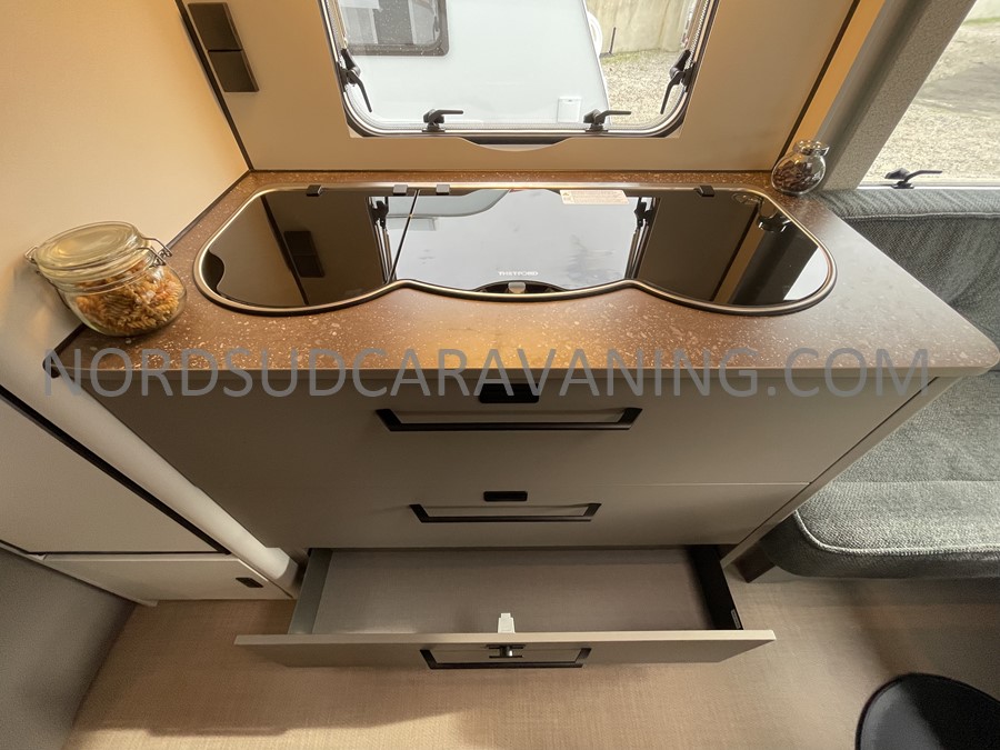 BURSTNER B66 AVERSO 465 TS – Image 9