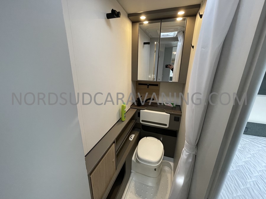 BURSTNER B66 AVERSO 465 TS – Image 15