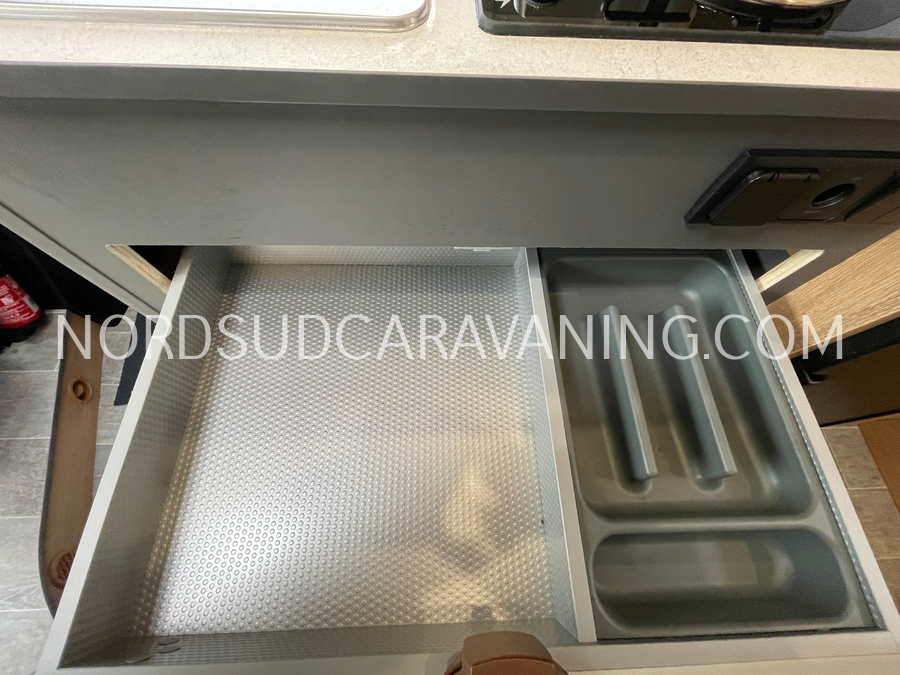 GIOTTILINE GIOTTIVAN 60 BE YOUNG Edition Limitée – Image 6