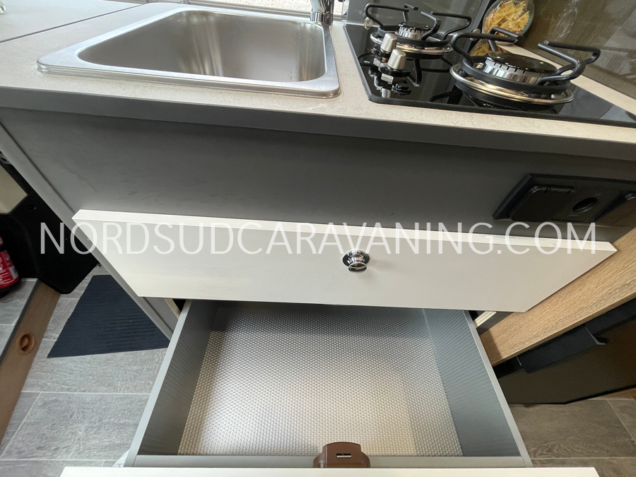 GIOTTILINE GIOTTIVAN 60 BE YOUNG Edition Limitée – Image 7