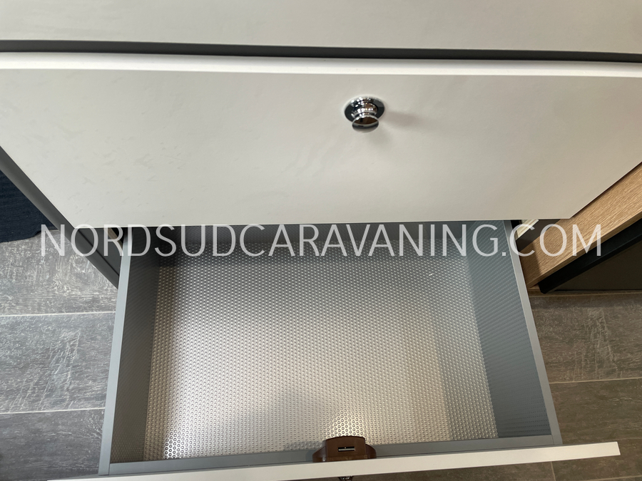 GIOTTILINE GIOTTIVAN 60 BE YOUNG Edition Limitée – Image 8