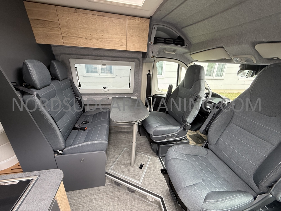 CLEVER CELEBRATION 600 – Image 2