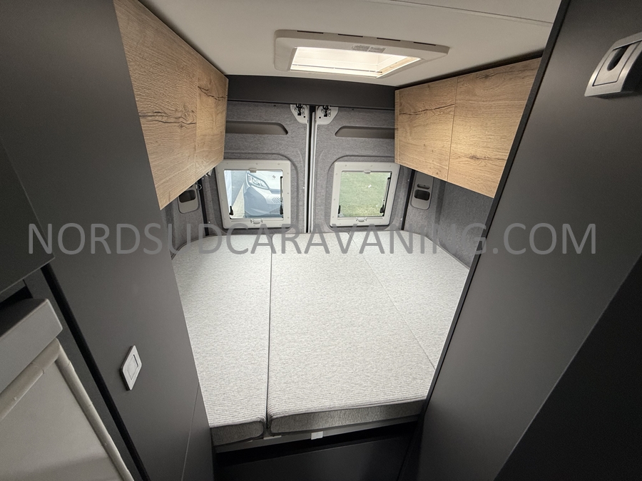 CLEVER CELEBRATION 600 – Image 14