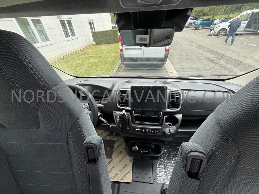 CLEVER CELEBRATION 600 – Image 4