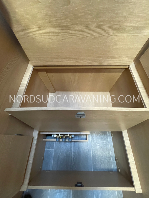 GIOTTILINE SIENA 385 Première Edition BOITE AUTO – Image 24